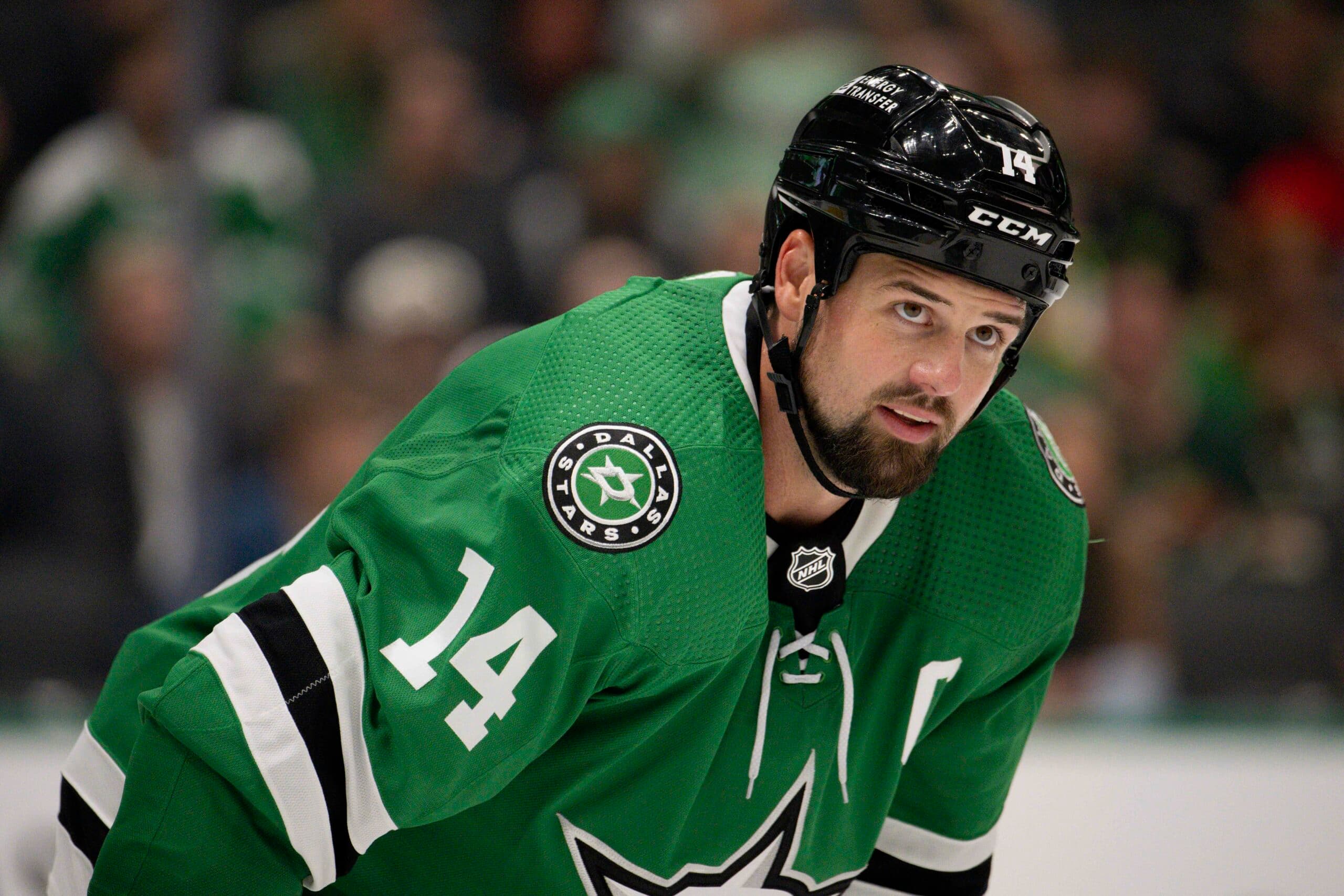 Stars sign Jamie Benn to one-year contract extension